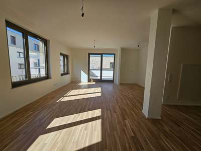 geräumiger NEUBAU mit Dachterrasse (B5) - SOMMERAKTION *SPAREN SIE BIS ZU DREI GRUNDMIETEN* · Verfügbarkeit: Ab Sofort