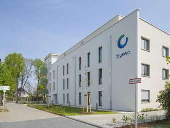 *Neubau-Parkett-Fußbodenheizung - Nachmieter gesucht*