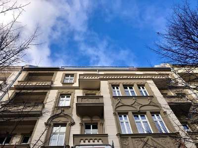 Altbau trifft auf Modern in Top-Lage!