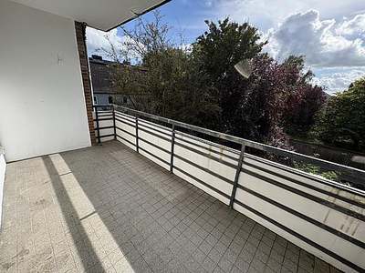 Großzügig wohnen - 3-Zimmer-Wohnung mit Balkon in Wilhelmshaven Fedderwardergroden