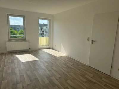 2-Raum-Wohnung mit Dusche und Balkon · Dessau-Zoberberg/Alten · frei ab 01.11.2026