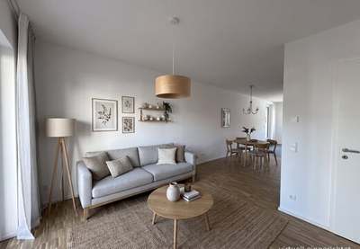 Helle 3-Zimmer Wohnung mit Loggia und Terrasse