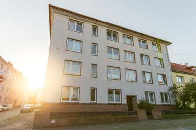 Kleine und günstige 2-Zimmer-Wohnung in Bremerhaven-Lehe! · frei ab 01.11.2026 · Genossenschaft – Mitgliedschaft erforderlich · Genossenschaftsanteile 930,00 €