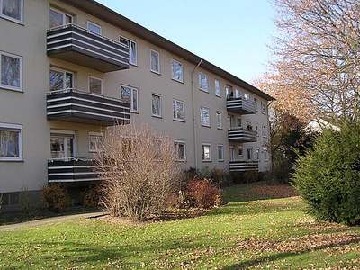 Wohlfühlwohnen mit schönem Boden in Duisburg-Wanheimerort