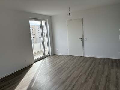 helle 2-Zimmer-Neubauwohnung in der Mittenwalder Str. 4