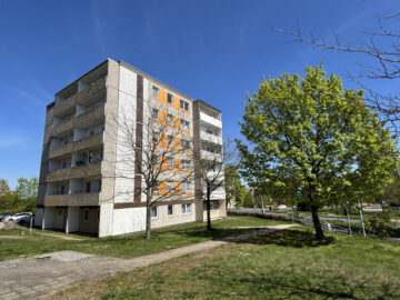 3‑Raum-Wohnung mit Loggia — Treppensteigerbonus!