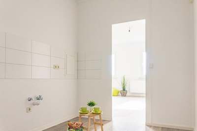 3-Raum-Wohnung mit Balkon nahe Schlossteich