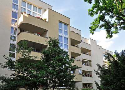 Großzügig geschnittene 2-Zimmerwohnung am Theodor-Heuss-Platz!