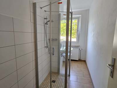 Schicke 3-Zimmer-Wohnung mit ebenerdiger Dusche
