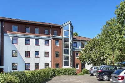 Familienfreundliche 4-Zimmer-Etagenwohnung in Hameln mit Tageslichtbad und Kinderspielplatz