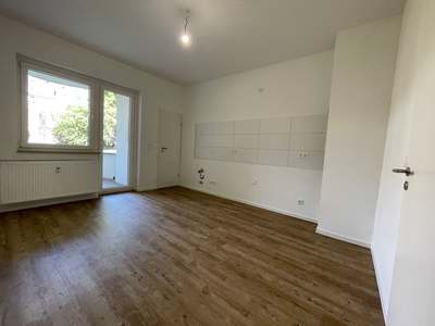 Kernsanierung2 Zimmer+MansardeTageslichtbadBalkonAltbaucharme