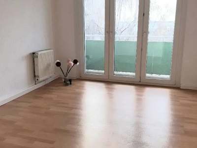 3-Raum-Wohnung mit Balkon in Dessau-Süd · Dessau-Süd · frei ab 01.11.2026