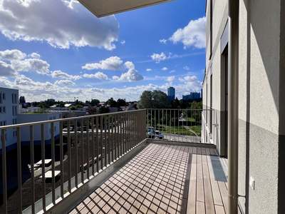 ERSTBEZUG: Traumhafte 2-Zimmer-Wohnung mit KÜCHE und BALKON im 3. OG, nur 5min. bis Obere Alte Donau · Neubau