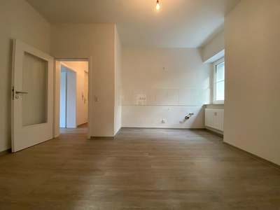 Frisch renovierte 2-Zimmer Wohnung am Waldrand