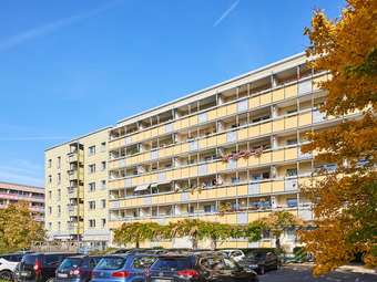 Gepflegte Wohnung mit großem Balkon