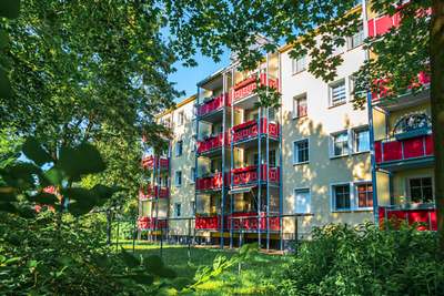 1-Raum-Wohnung, Eckersbacher Höhe 59 · Eckersbach · 3. OG · zzgl. Genossenschaftsanteile · Verfügbarkeit: sofort