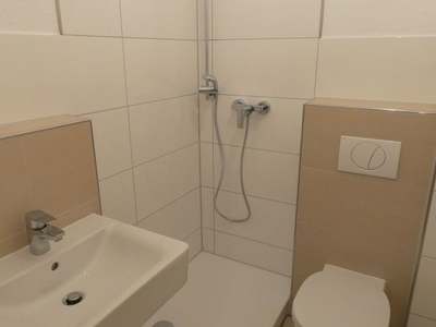 Modernisierte 4-Zi.-Wohnung im Südviertel zu vermieten!