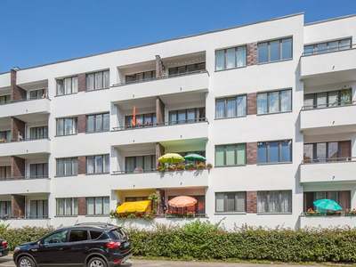 mit neuem Tageslichtbad und Balkon