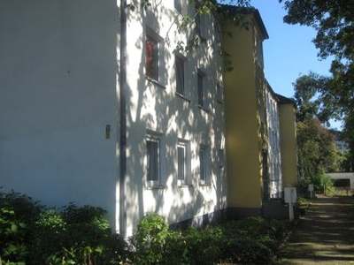 Schöne, kleine, renovierte Wohnung in Essen-Schonnebeck