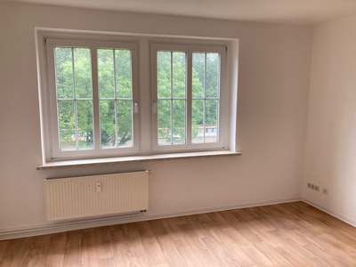 6 Zimmer mit viel Platz...!