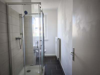 "Ein eigenes Zimmer für jeden"- Familienwohnung mit viel Platz und HWR*