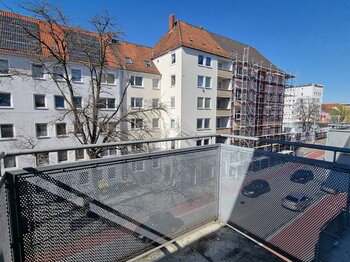 Zentrumsnahes Wohnen mit Balkon - gepflegte 1-Z...