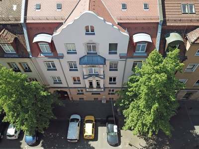 3-Zimmer-Wohnung mit Balkon im 3. Stock (ohne Aufzug) · frei ab 15.11.2026