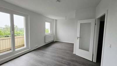 3 Zimmer · Am Stadtblick 18 · Neustädter Feld · frei ab sofort