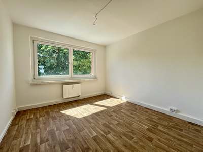 2 Warmmieten geschenkt*: Ihr neues Zuhause am Stadtpark: Saniert, Balkon, Top-Lage für Familien