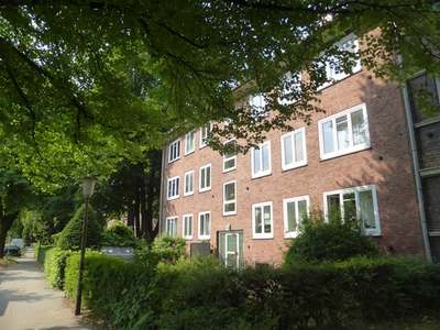 2-Zimmer-Wohnung mit Balkon in Alsterdorf · frei ab 01.11.2026