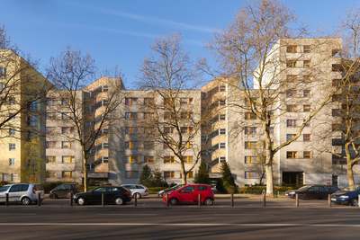 Gemütliche 2-Zimmer Wohnung für Heimwerker in Staaken - ab sofort!