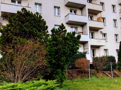 Gut geschnittene 2 Raum Wohnung mit Balkon