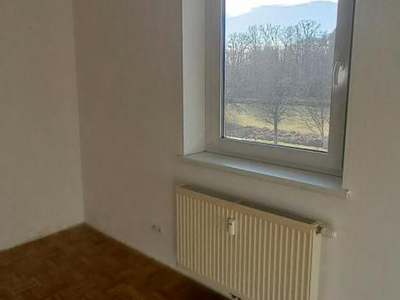 Preding - Erlensiedlung 2/5: 3 Zimmerwohnung mit Balkon und Carport!