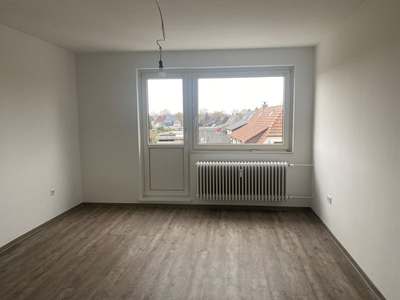 Helle 4-Zimmer-Wohnung mit Balkon