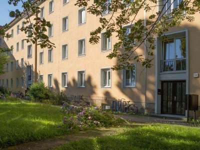 Ruhig gelegene 2-RWE mit Balkon!