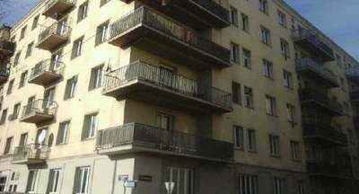 Vier-Zimmer-Wohnung mit Balkon