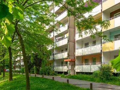 Familenfreundliche 3-Zimmer-Wohnung mit Balkon (WBS)!