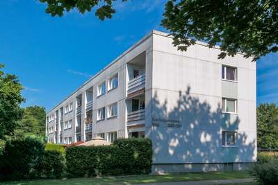 Modernisierte Wohnung mit Loggia in Detmerode · frei ab sofort
